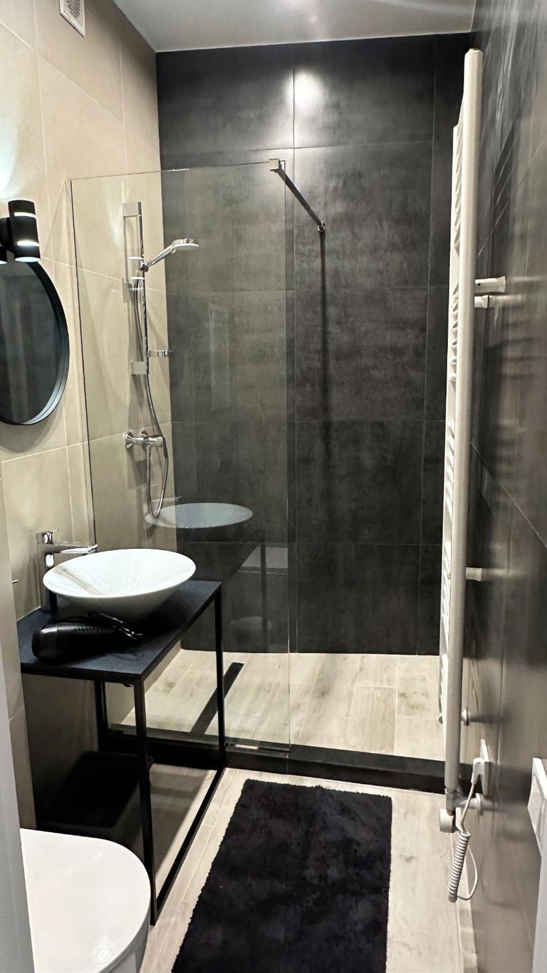 Apartment Vip Virmenska Street Lviv Exteriör bild