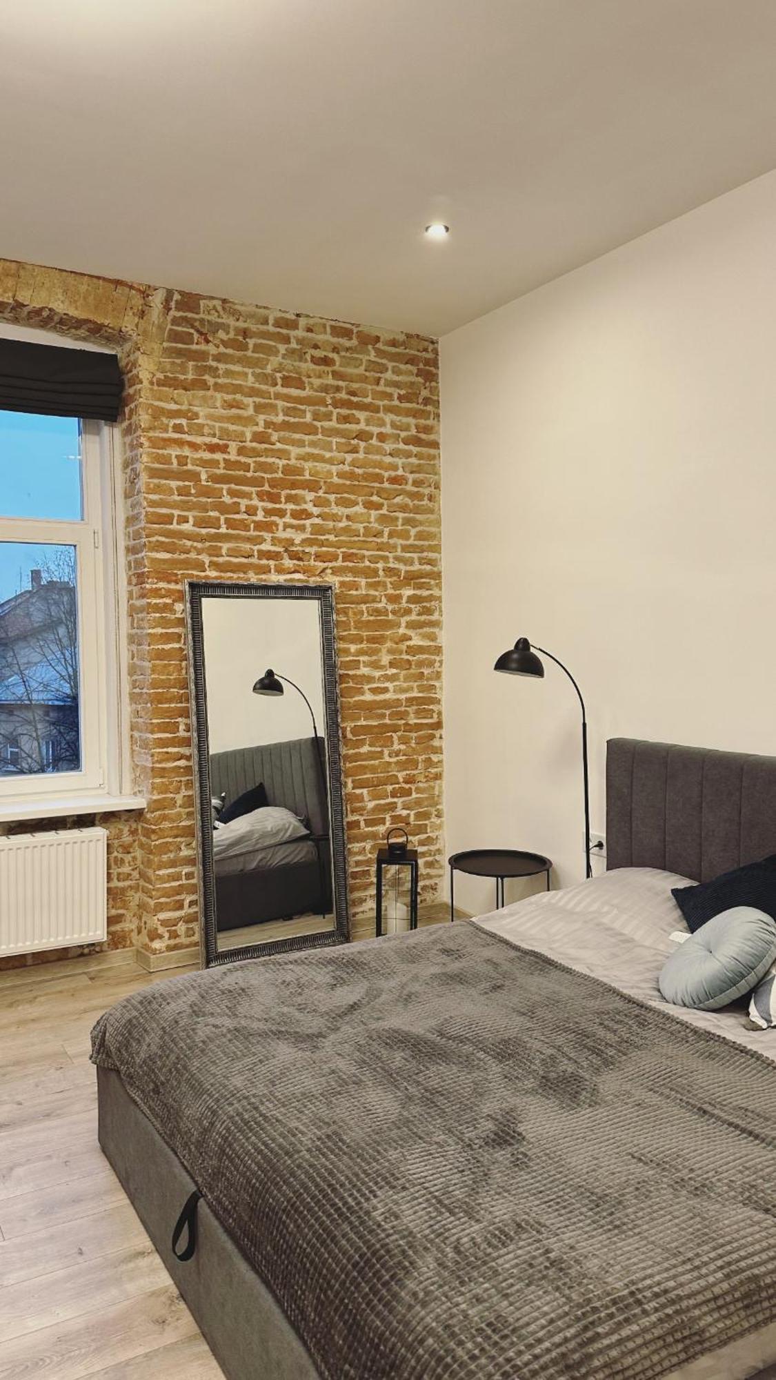 Apartment Vip Virmenska Street Lviv Exteriör bild